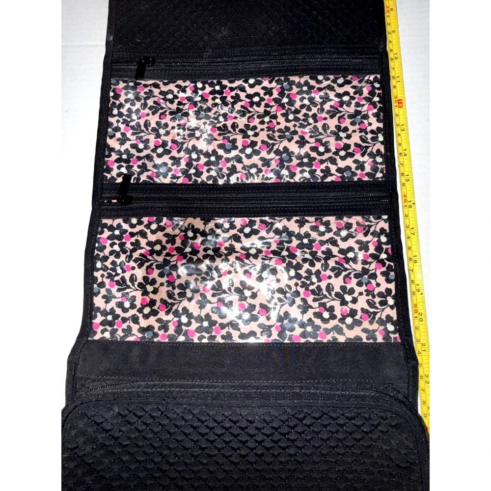 VERA BRADLEY Hanging Toiletry Organizer in Microfiber Classic Quilted Black